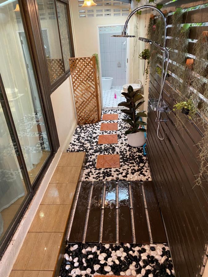 Catory Villa Bangkok Exterior photo
